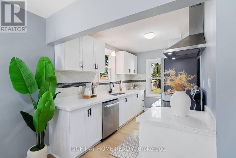 236 Highbury Avenue N — photo 11 of 32