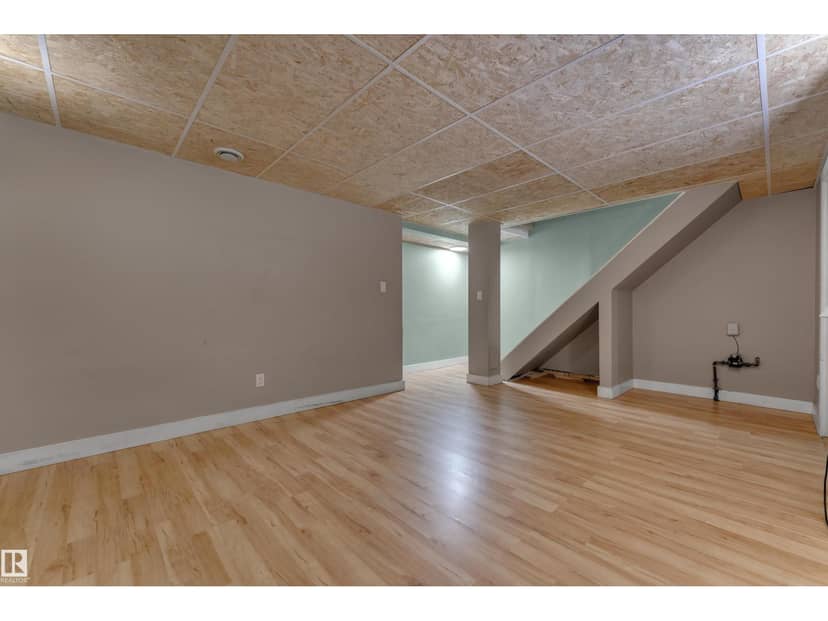 #2 11115 27 AV NW NW — photo 28 of 35
