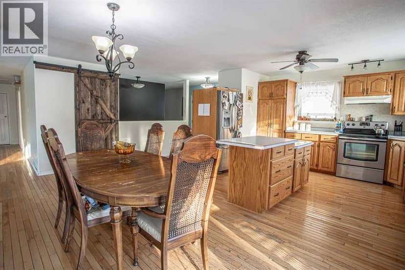109531 Range Road 175 — photo 9 of 40
