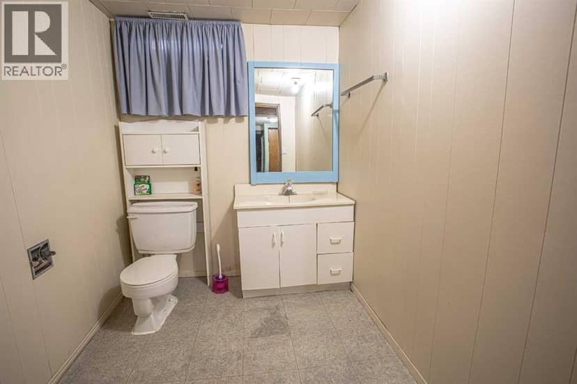 109531 Range Road 175 — photo 31 of 40