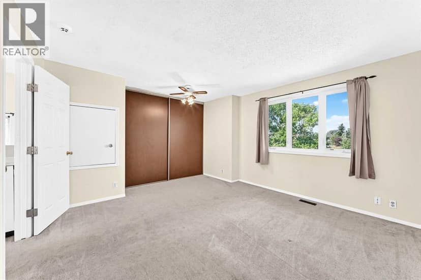 312 Falton Drive NE — photo 19 of 40
