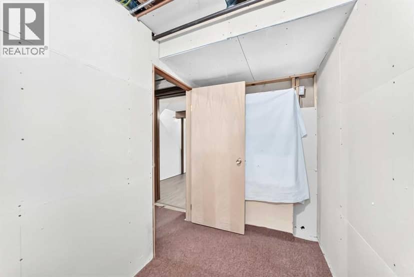 312 Falton Drive NE — photo 35 of 40