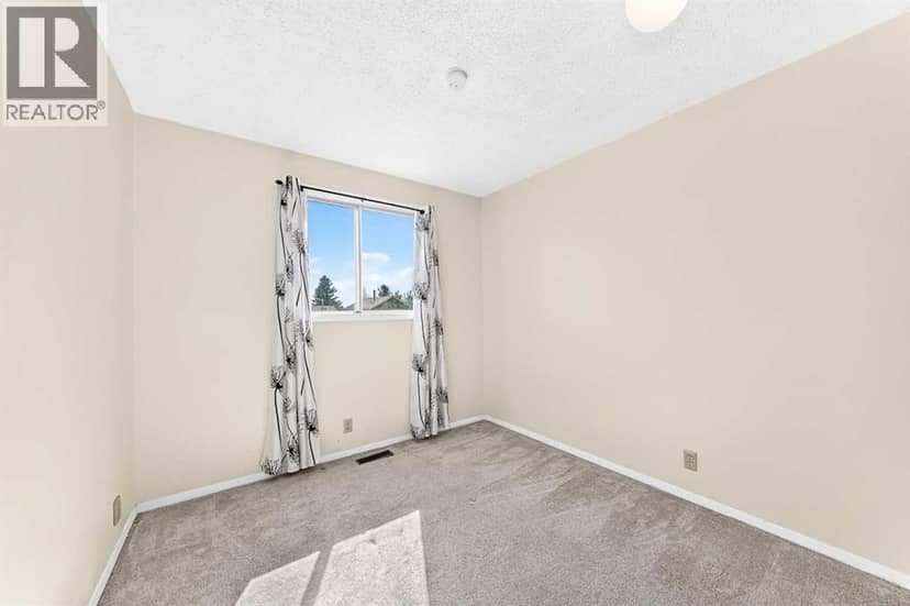 312 Falton Drive NE — photo 22 of 40