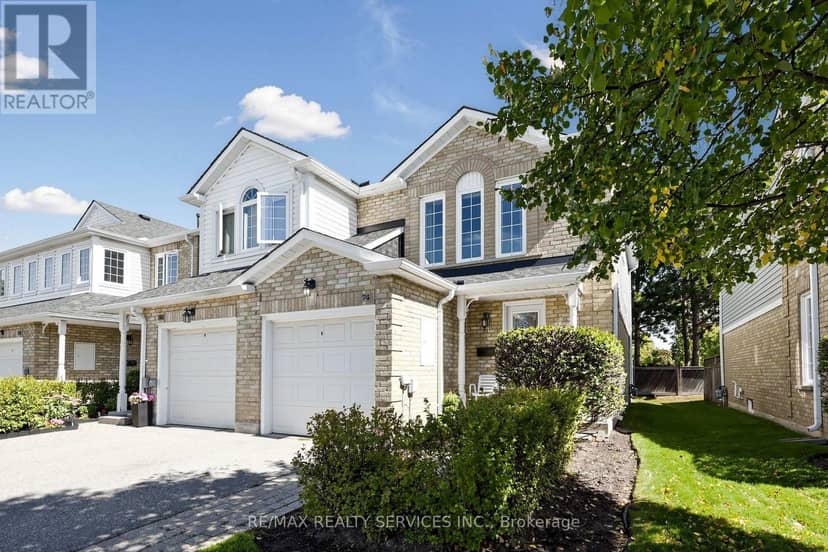 74 Heathcliffe Square, Brampton, photo 2