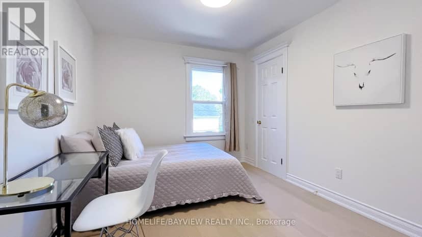 82 Centre Street E — photo 16 of 30