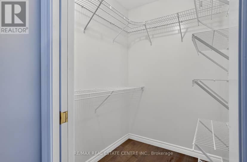 10 Pattison Place — photo 24 of 40