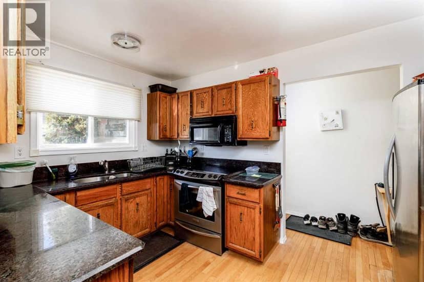 88 Noble Avenue — photo 10 of 40