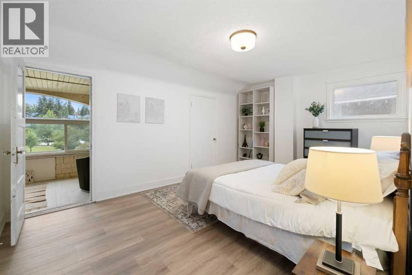 342 Superior Avenue SW — photo 29 of 40