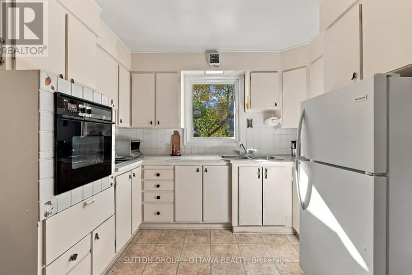 556 Westminster Avenue NW — photo 17 of 40