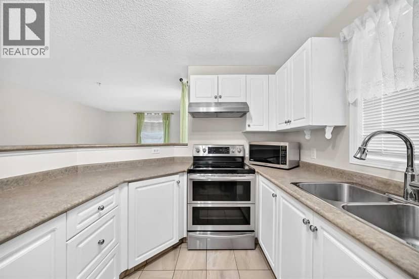 109, 5500 Somervale Court SW, Calgary, photo 8