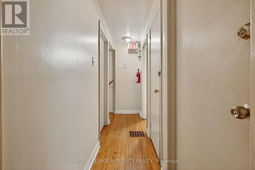 322-324 Queen Mary Street, Ottawa, photo 7
