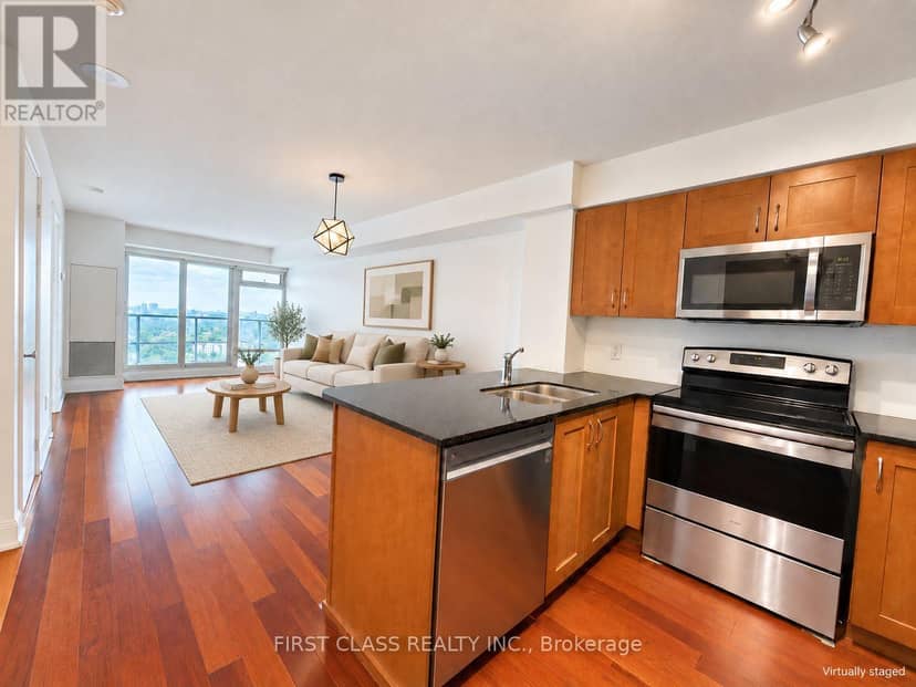2912 - 2181 Yonge Street — photo 6 of 15