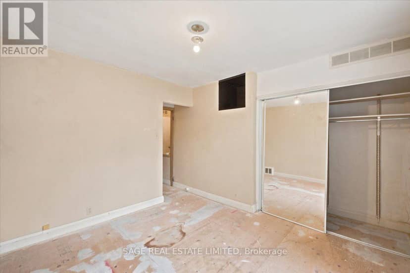 12 Khedive Avenue — photo 18 of 37