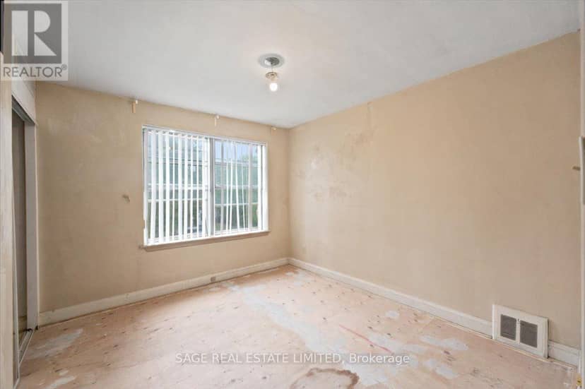 12 Khedive Avenue — photo 16 of 37