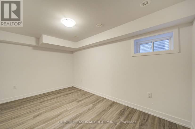 11 Bancroft Lane — photo 39 of 40