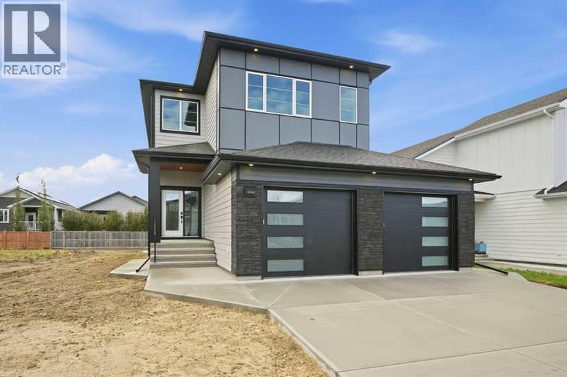 4566 40 Avenue S, Lethbridge, photo 2