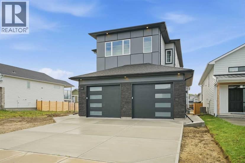 4566 40 Avenue S, Lethbridge, photo 3