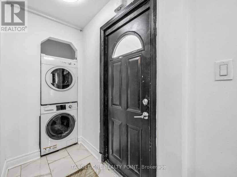 75 Gradwell Drive, Toronto, photo 4