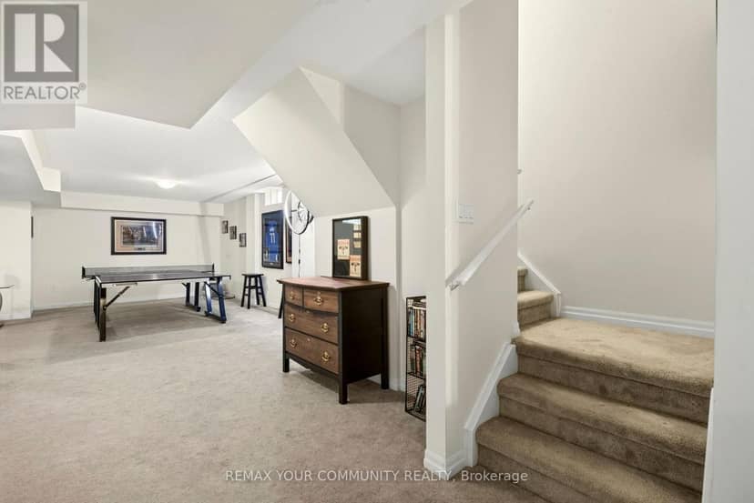 55 Dominion Crescent — photo 28 of 39