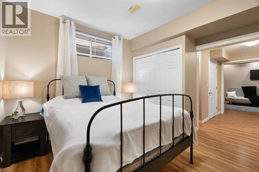 70 Walden Manor SE — photo 37 of 40