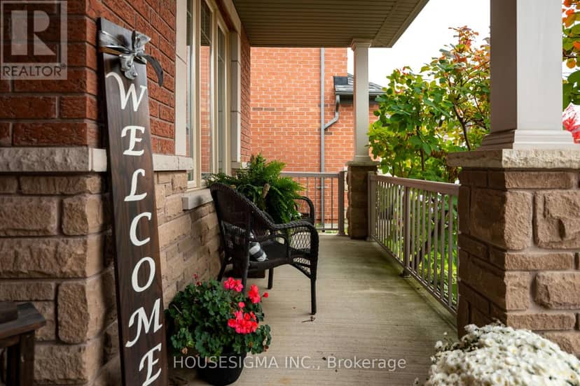 5 Brower Avenue, Richmond Hill, photo 4