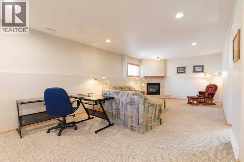 593 Stark Way SE — photo 33 of 40