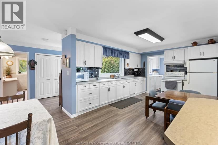 3110 St.Clair Road — photo 10 of 40