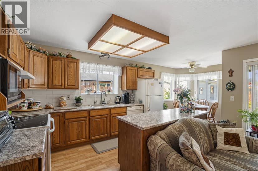 820 Drew Rd — photo 11 of 40