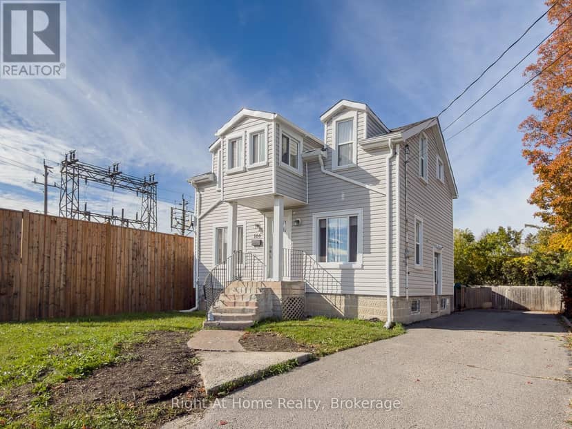166 Catharine Street, Belleville, photo 2