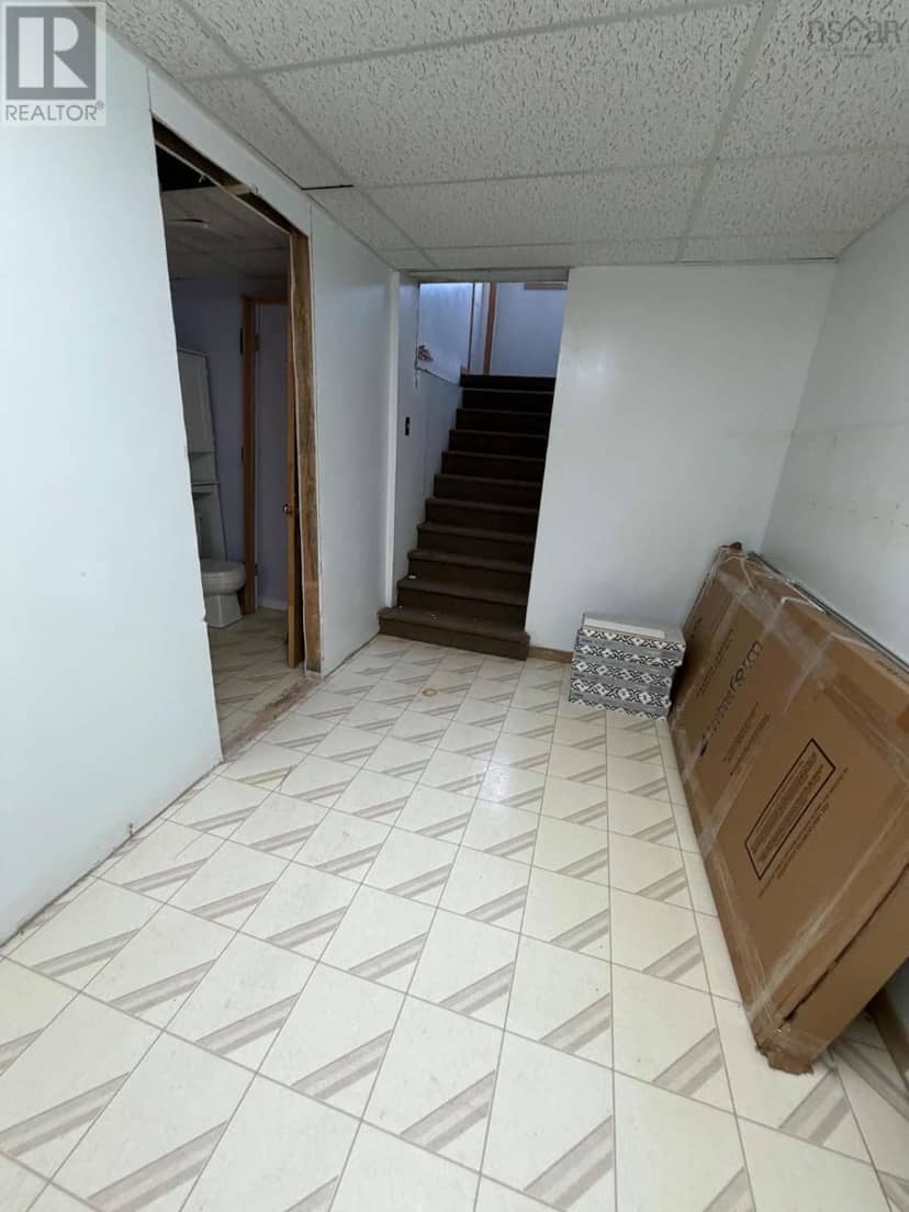 81 La Pointe du Havre Road — photo 29 of 32