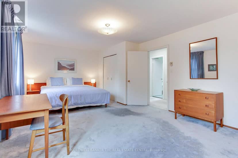 35 Tofino Crescent — photo 32 of 40