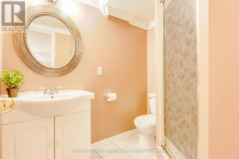 134 Queen Isabella Crescent — photo 27 of 33