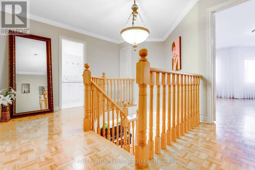 134 Queen Isabella Crescent — photo 14 of 33