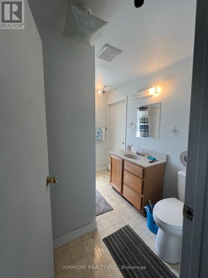 182 Josephine Avenue — photo 11 of 12