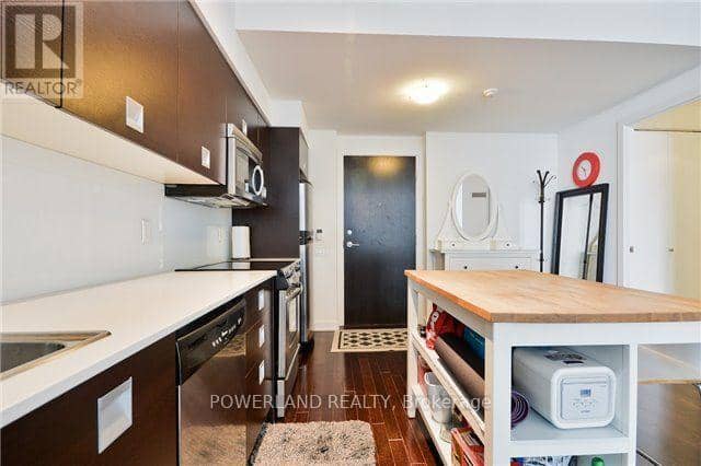 2601 - 33 Charles Street E — photo 7 of 20