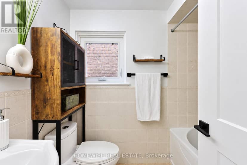 120 McMorran Crescent — photo 13 of 25