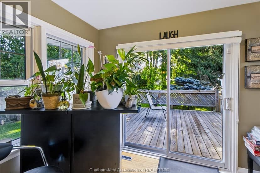 16 INDIAN CREEK ROAD West — photo 13 of 37