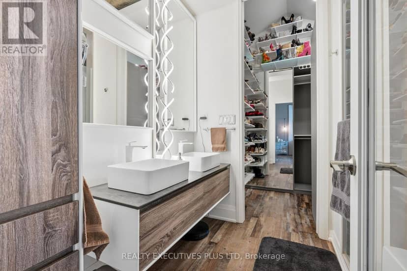 36 Lakeview Drive — photo 19 of 40