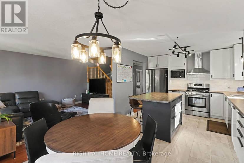165 Dorina Sarazin Crescent — photo 11 of 31