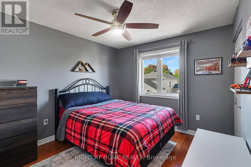 165 Dorina Sarazin Crescent — photo 22 of 31