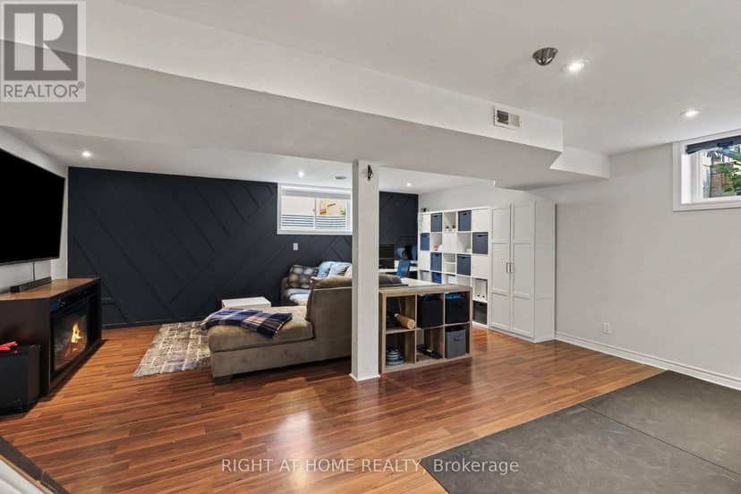 165 Dorina Sarazin Crescent — photo 25 of 31