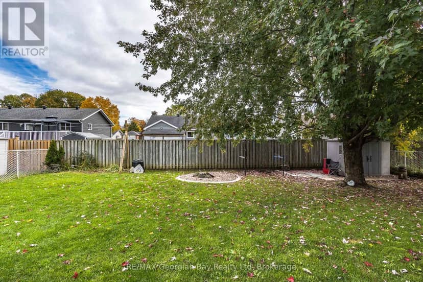 19 Bridle Road — photo 25 of 28