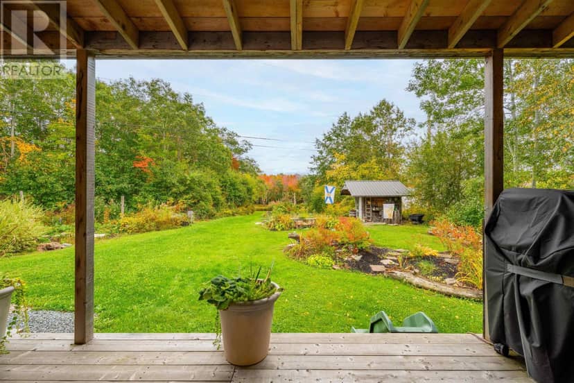 35 Riverside Lane — photo 31 of 40