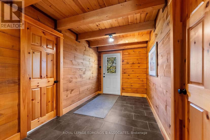 72 Hilltop Drive — photo 21 of 40