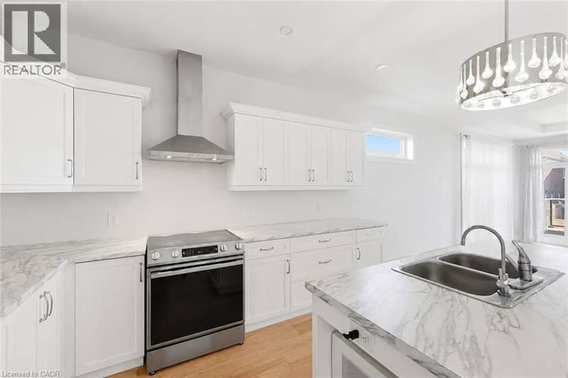 269 PITTOCK PARK Road Unit# 9 — photo 8 of 33