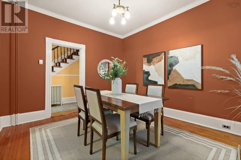 1695 Edward Street — photo 15 of 39