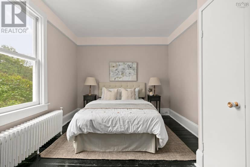 1695 Edward Street — photo 31 of 39