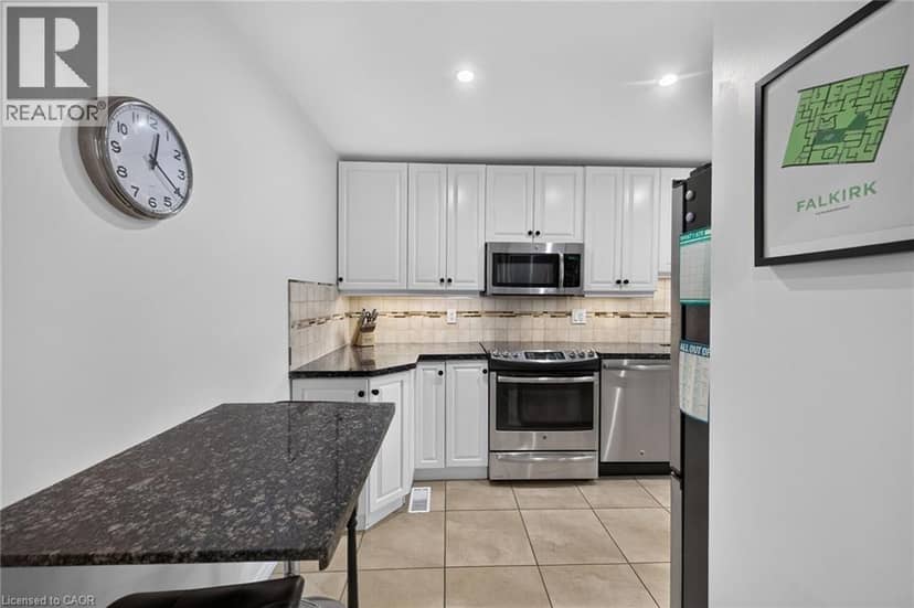 30 REGENT Avenue Unit# 56 — photo 16 of 40