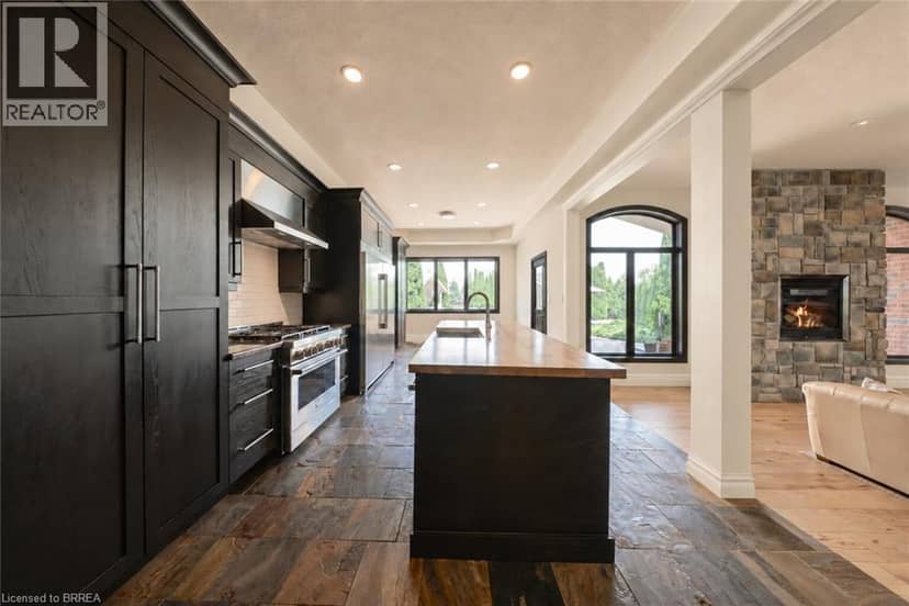 5 TYSONS Way — photo 11 of 40