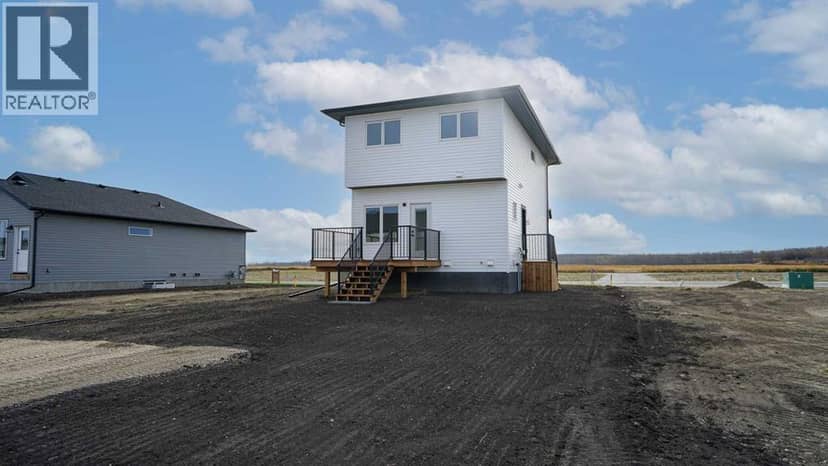 29 Ian Way, Sylvan Lake, photo 2